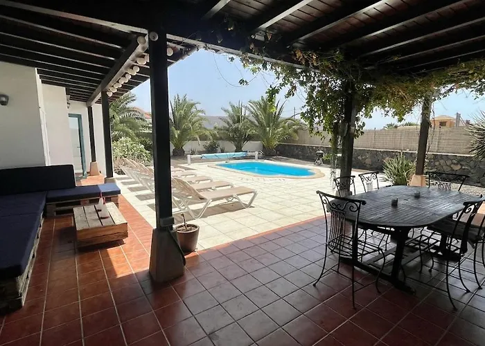 Spacieuse Et Lumineuse Avec Piscine Chauffee Villa *