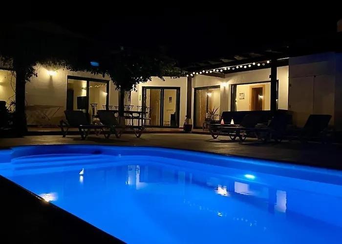 Villa Spacieuse Et Lumineuse Avec Piscine Chauffee La Oliva