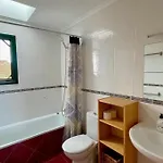 Spacieuse Et Lumineuse Avec Piscine Chauffee Villa