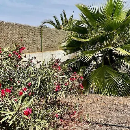 וילה Spacieuse Et Lumineuse Avec Piscine Chauffee *